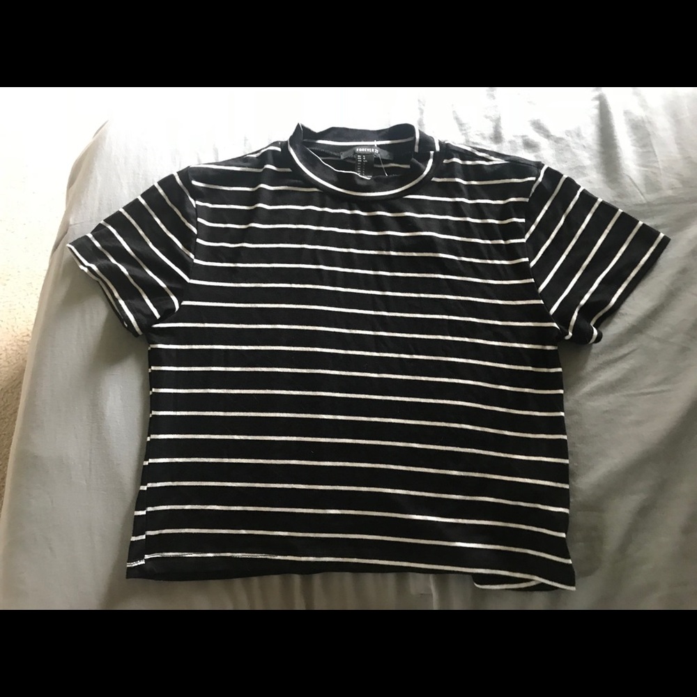 B&W striped forever21 tee